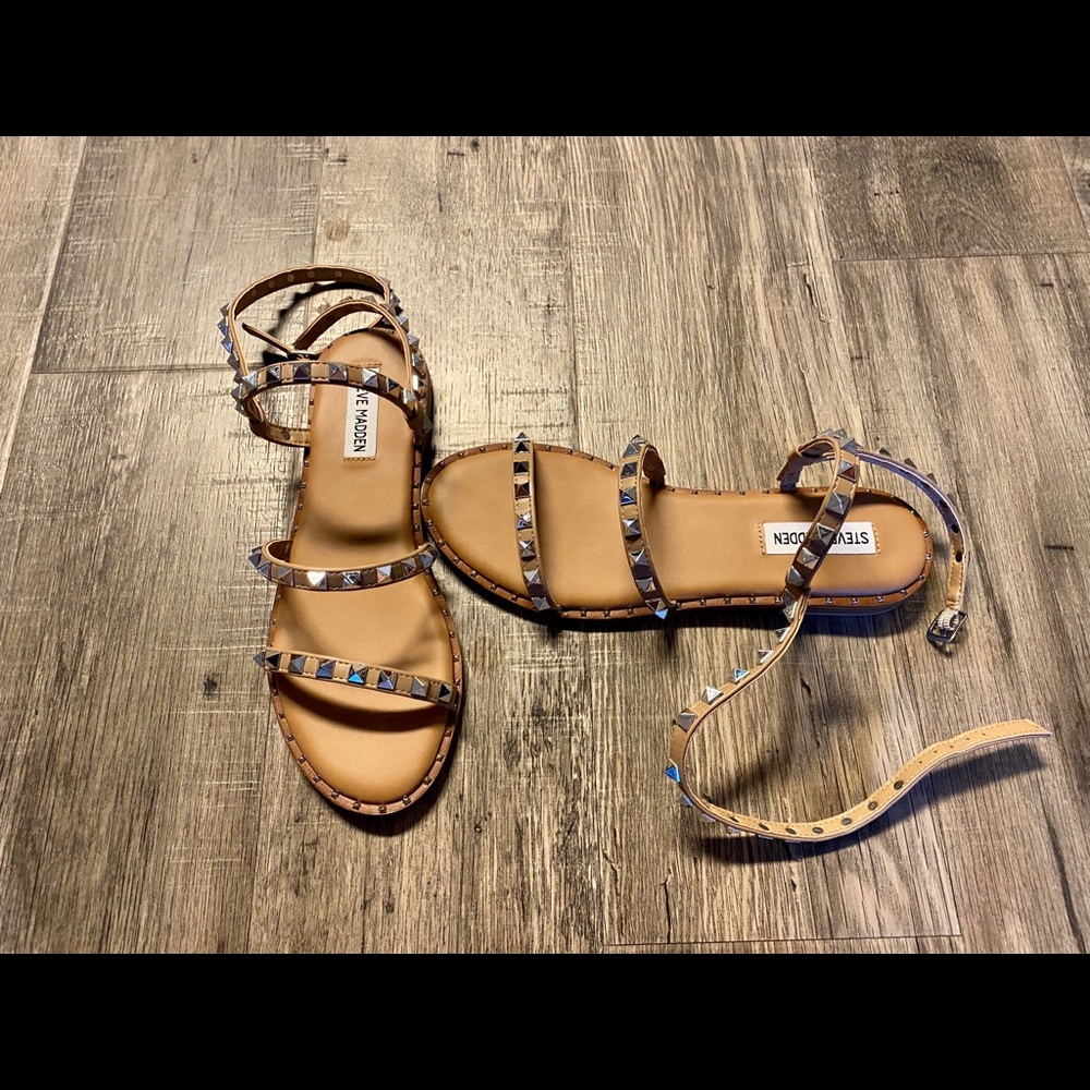 Steve Madden Travel Tan Sandals *Brand New*
